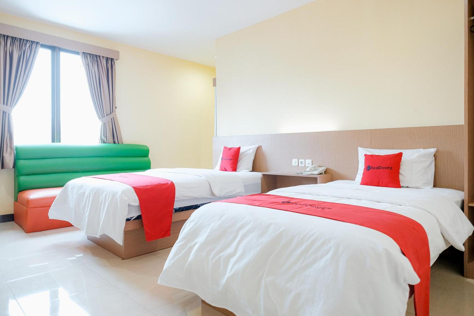 Reddoorz At Hotel Mayang Sari 1 Jambi Dış mekan fotoğraf